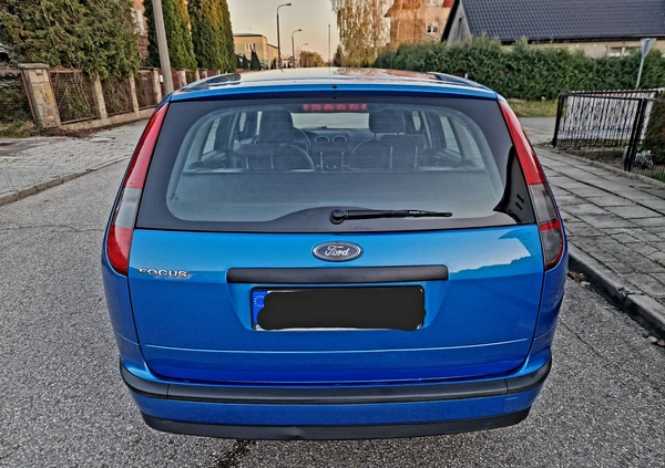 Ford Focus cena 11900 przebieg: 204000, rok produkcji 2006 z Radom małe 667